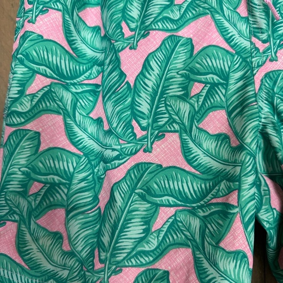 Vineyard Vines Chappy swim trunks with Palm leaf print Size Medium - Picture 6 of 13